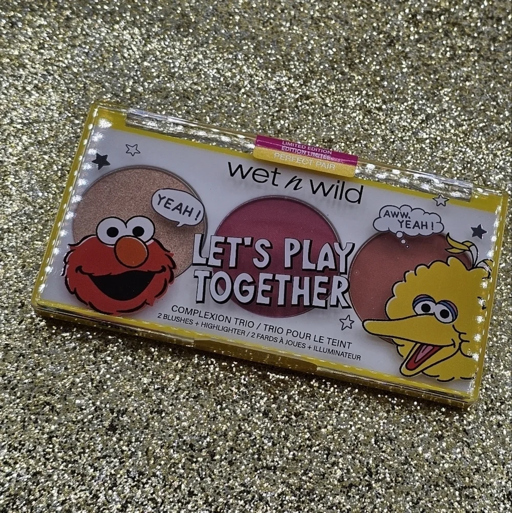 Wet n Wild Sesame Street Let's Play Together Perfect Pair Complexion Trio - Picture 2 of 5